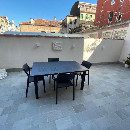 Mh2665 Apartment Venesia Bagian luar foto